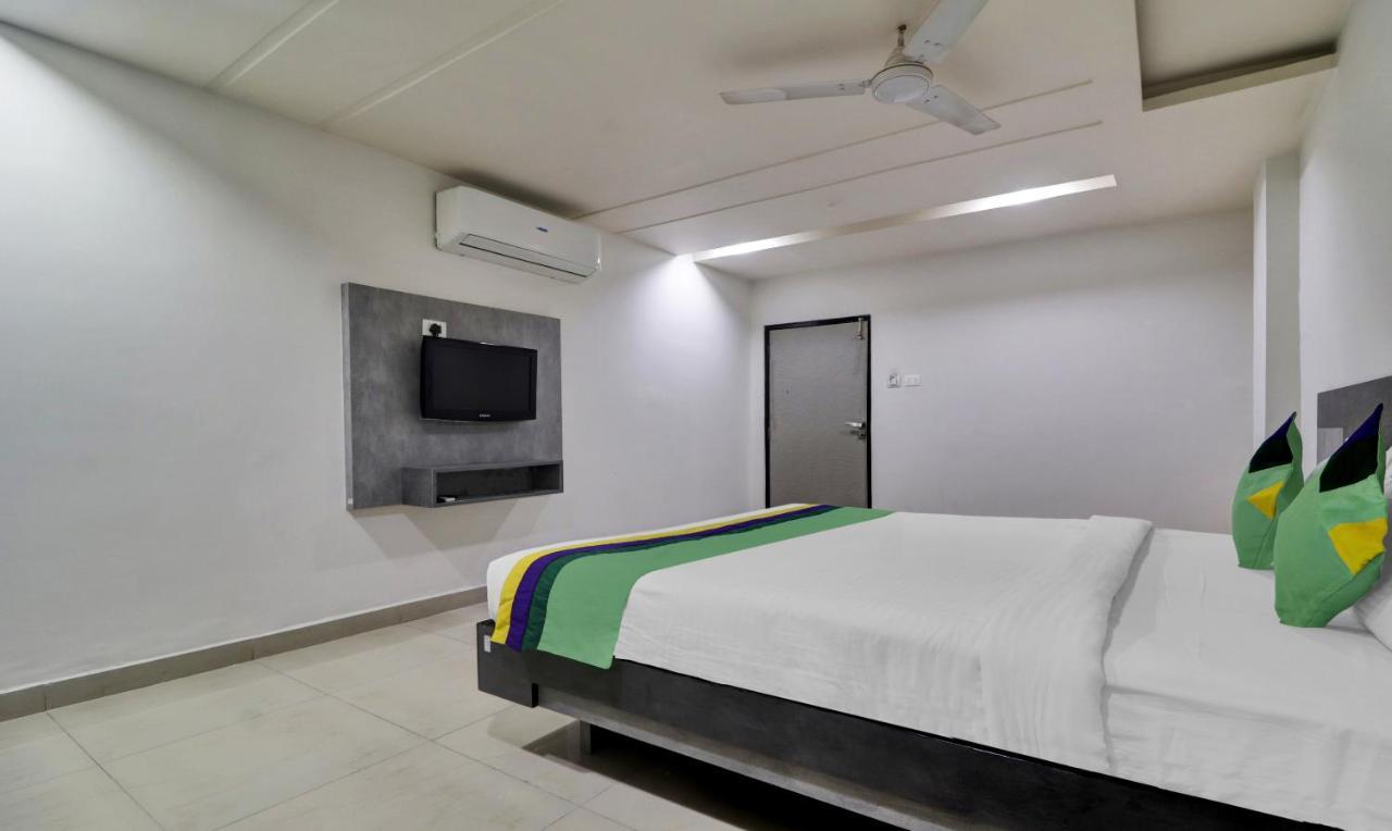 Hotel Vjr Residency By Hotelscart Hyderabad Exterior photo