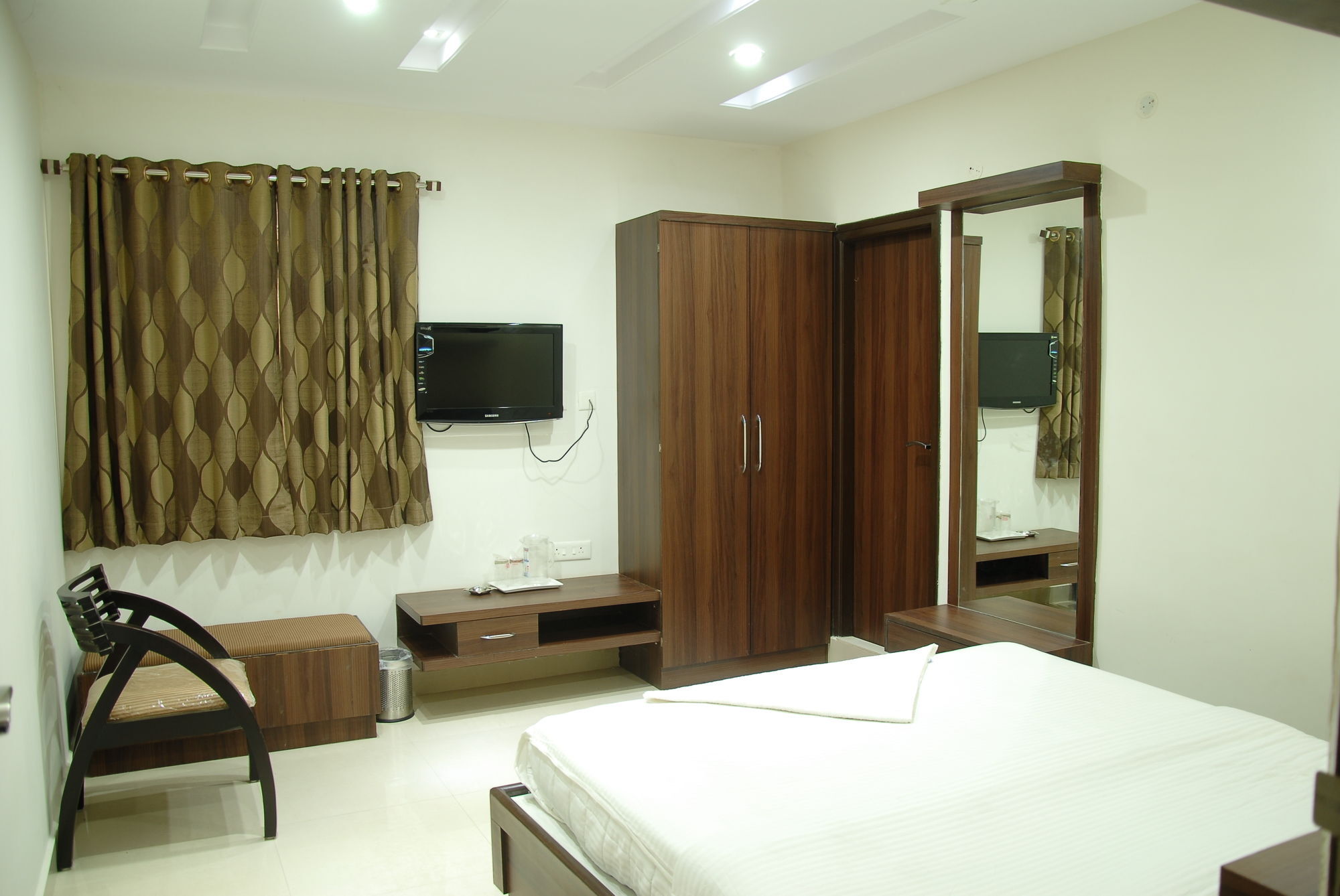 Hotel Vjr Residency By Hotelscart Hyderabad Exterior photo